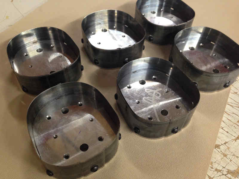 Cavities for aluminum fixtures 