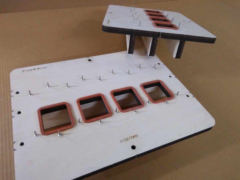 Sealing jig for rotary sealer 