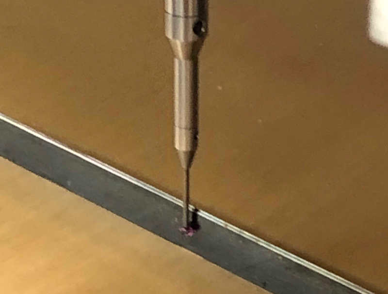 Probe measures die crease to crease 